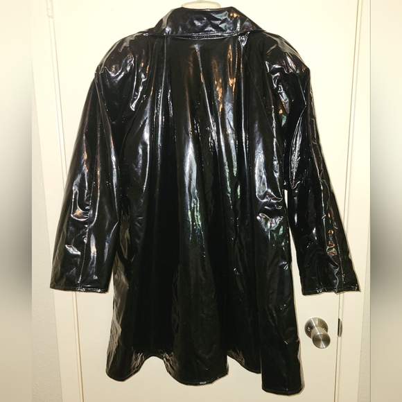 Vintage Vinyl Coat Wippette by Kenn Sporn Tag says: Downtown - Picture 4 of 7
